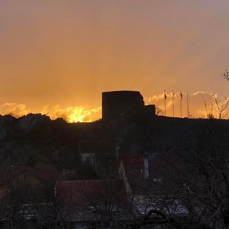 Old Town House Apartment Niksic Exterior photo